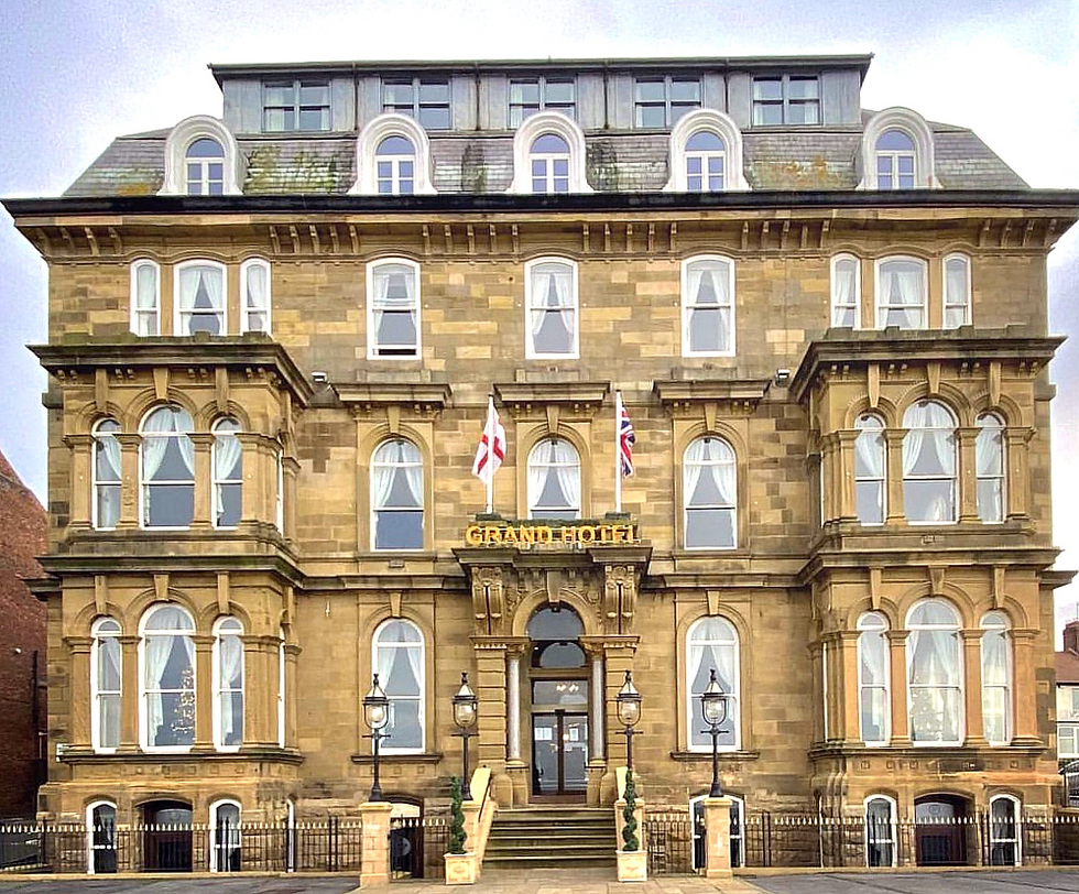 Grand-Hotel-2.png
