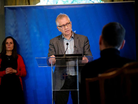 Fundur með Pfizer í dag