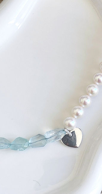 GARNET JANUARY_edited.jpg