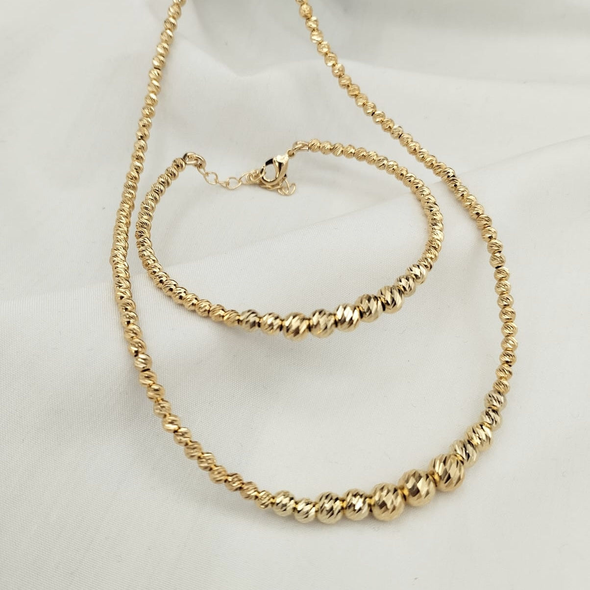 שרשרת וצמיד כדורים לבחירה199