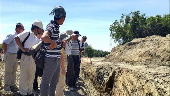 【台灣國寶出土--繩紋紅陶文化】高雄台泥鼓山廠挖出史前遺跡 確認為3500年前「牛稠子文化」〔2015-06-20〕