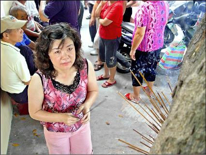 台灣人祭祀土地公、石頭公與樹王公的文化 原來有些是源自於平埔祖靈信仰〔2012-10-01〕