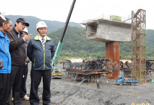 宜蘭寒華大橋 當地居民盼依古地名 改名為「木古路大橋」〔2016-12-14〕