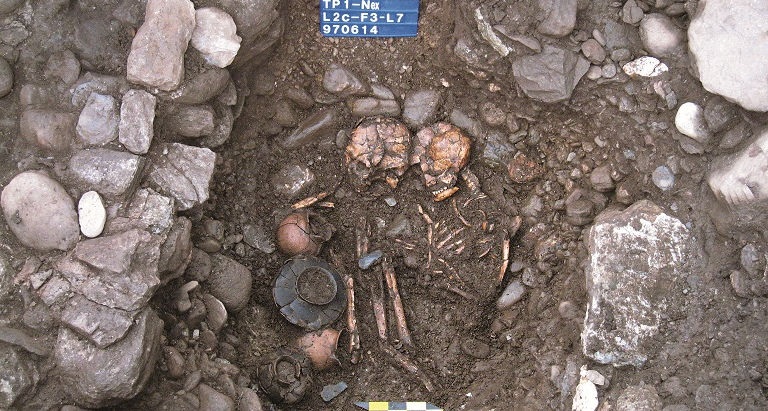 太魯閣國家公園崇德台地 發現千年墓葬、黃金、鐵渣的遺跡 填補立霧溪流域一千多年前的文化輪廓〔2008-07-25〕