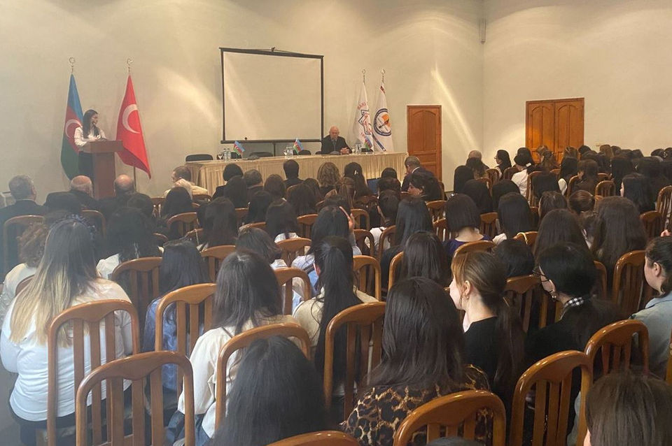 KADIN KONGRESİ BAKÜ (6).jpeg