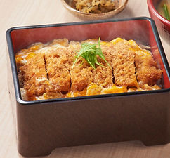 Delicious Katsudon: Breaded pork cutlet in egg and rice