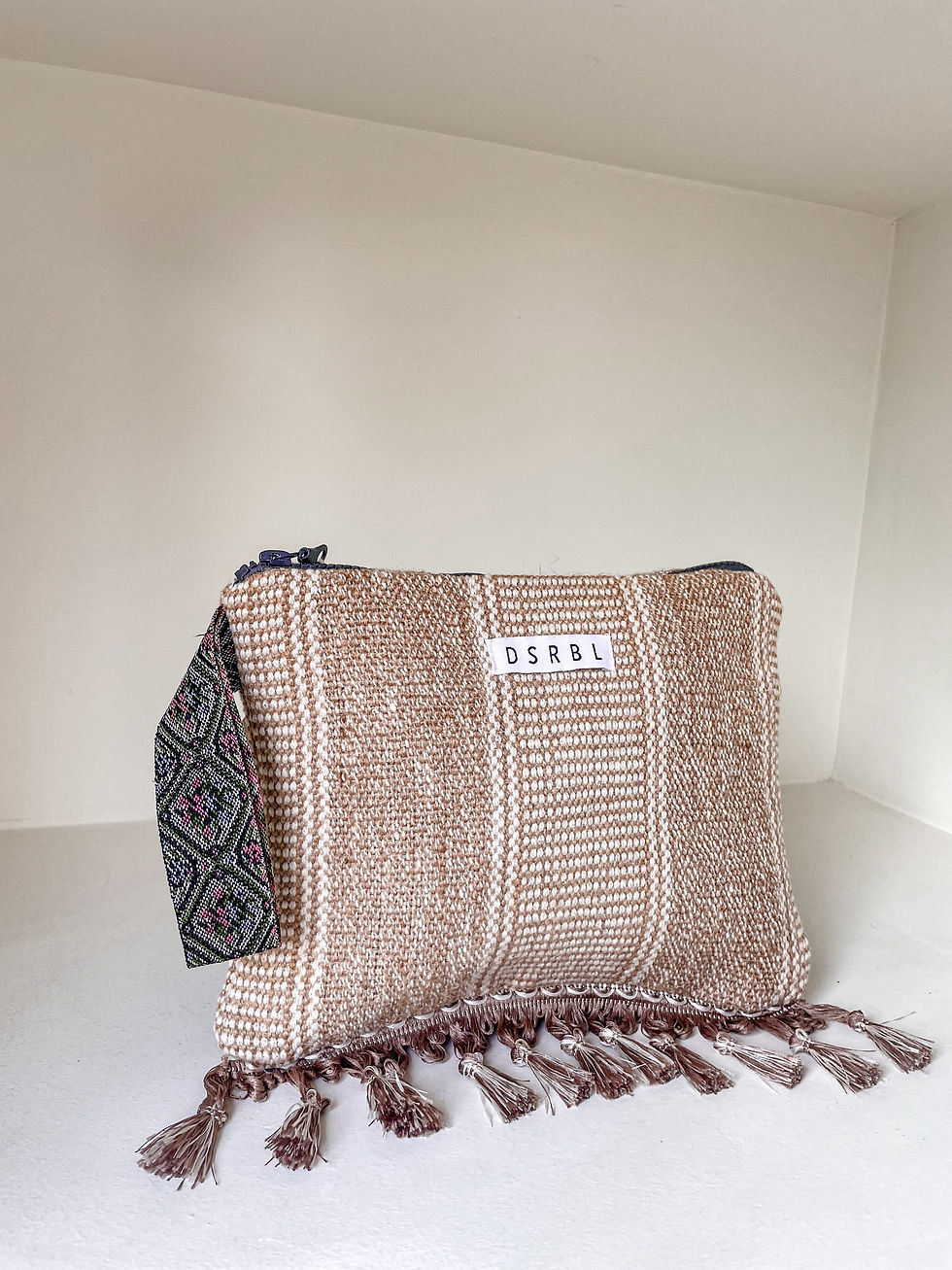 Thumbnail: DONOUSA clutch