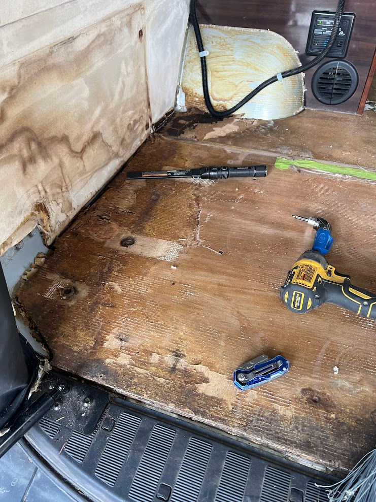 luxury-sprinter-flooring-refit-02-subfloor-rot-angle-before