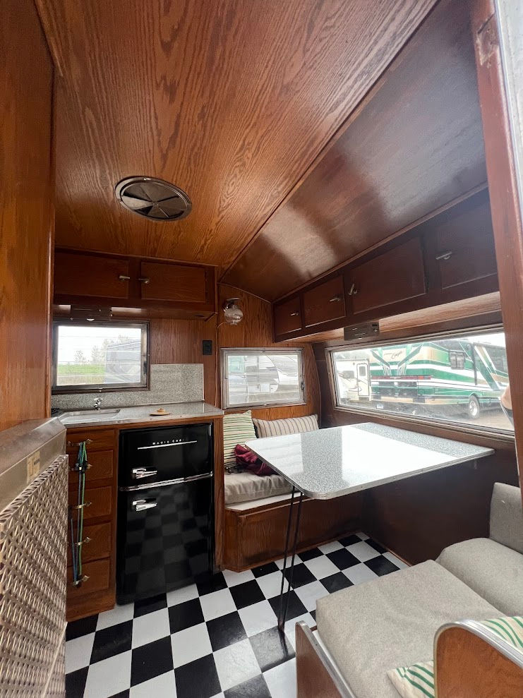 canned-ham-restoration-13-process-interior-ceiling-finished-2