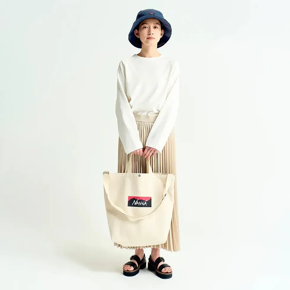 ภาพขนาดย่อ: NANGA NANGA LOGO CANVAS TOTE 2 WAY BAG NATURAL