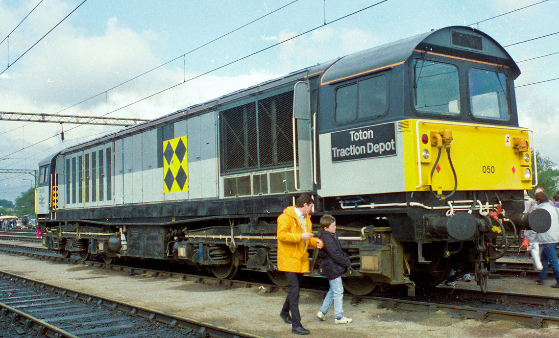 The final BR Class 58 No 58050 ‘Toton Traction Depot in Coal Sector livery at Bescot Open Day on 9 October 1988.