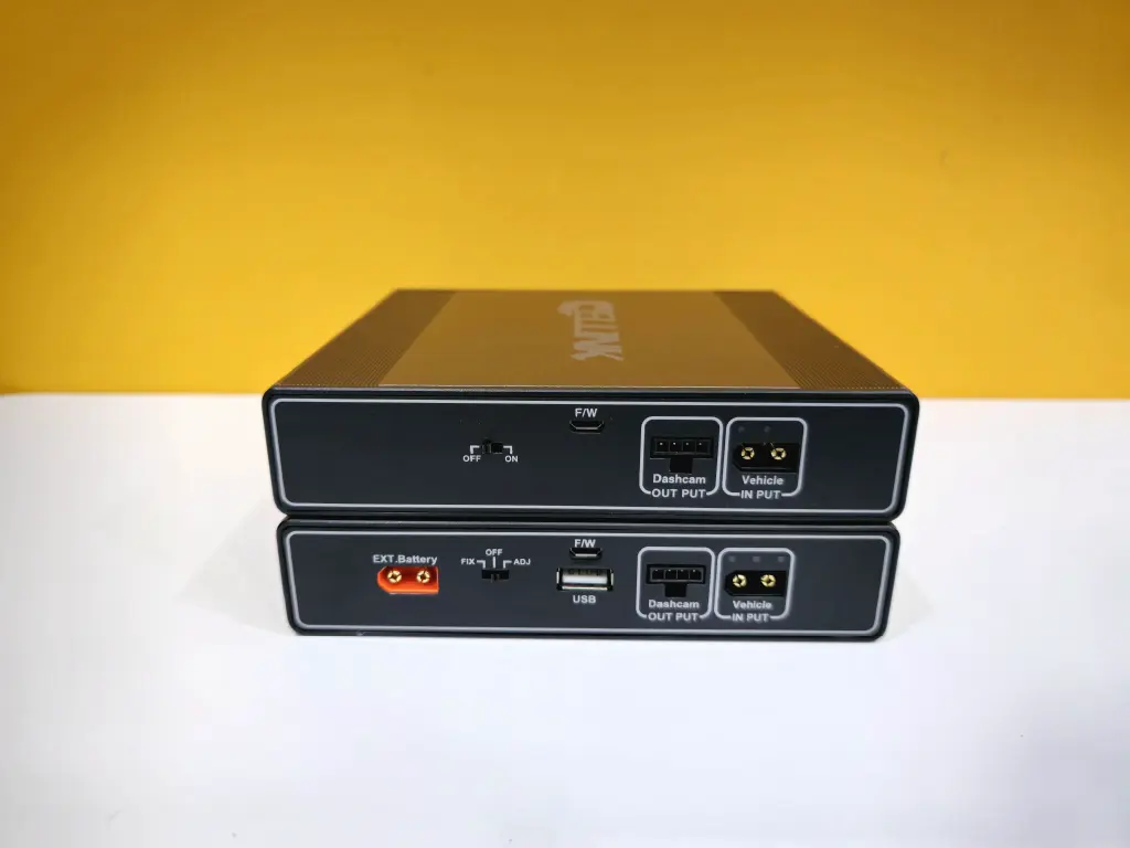NEO 8+S (bottom) vs. NEO 5S rear view