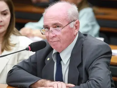 Câmara aprova projeto do Lebrão que isenta renovação de CNH para Idosos