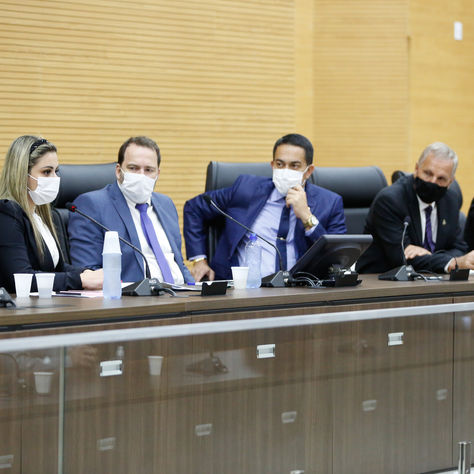 Sessão é transformada em comissão geral para discutir integração com a Bolívia