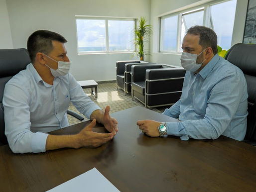 Alex Redano se reúne com presidente da AROM e discute pautas municipalistas