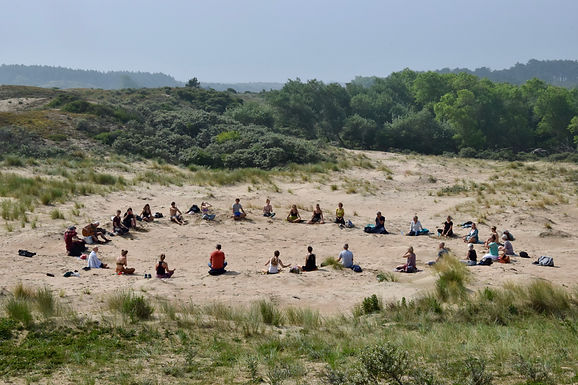 Groepsmeditatie in de Duinen (2)