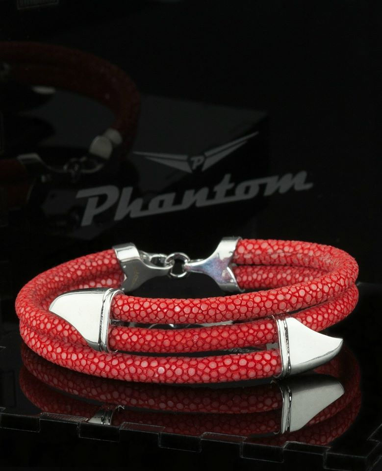 Thumbnail: Red Stingray Triple Leather Bracelet