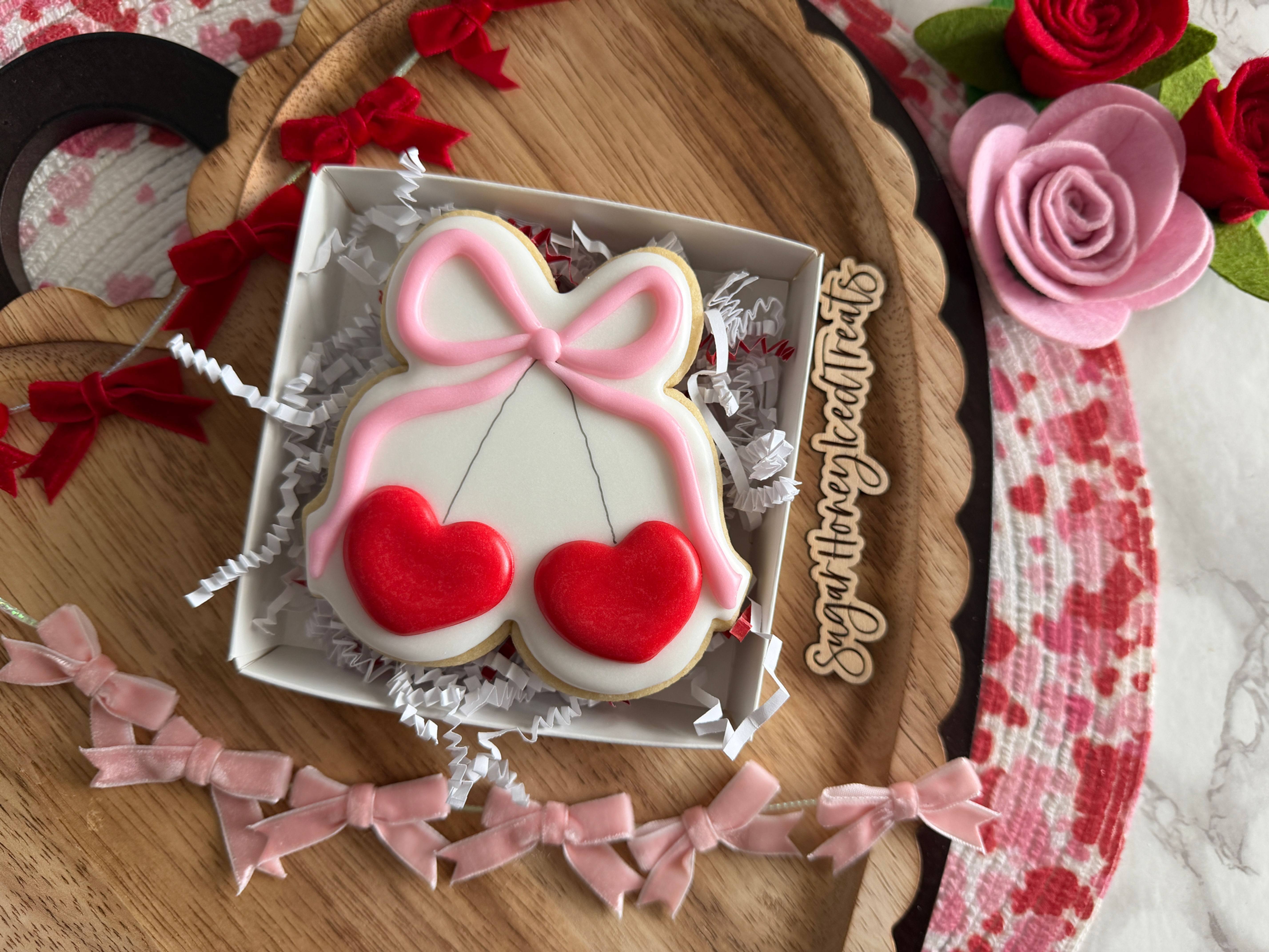 Bow with Heart "Cherries" Cookie