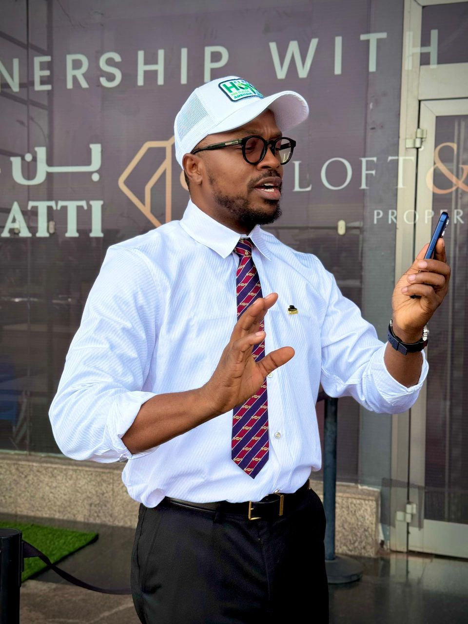 f027c7ec-48db-4899-8c4e-bf0a311a2299