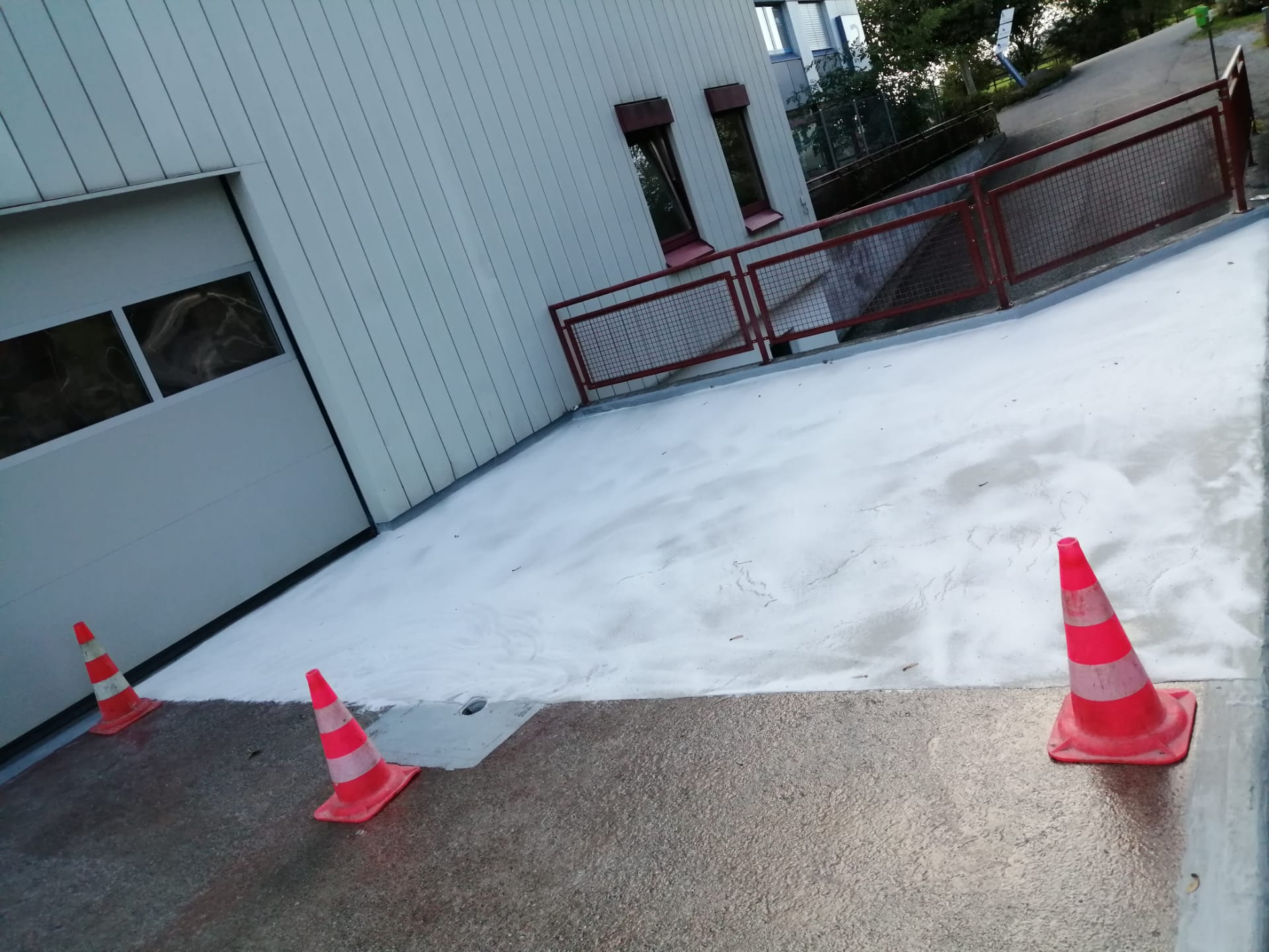 elastische Kunststoff-Tragschicht