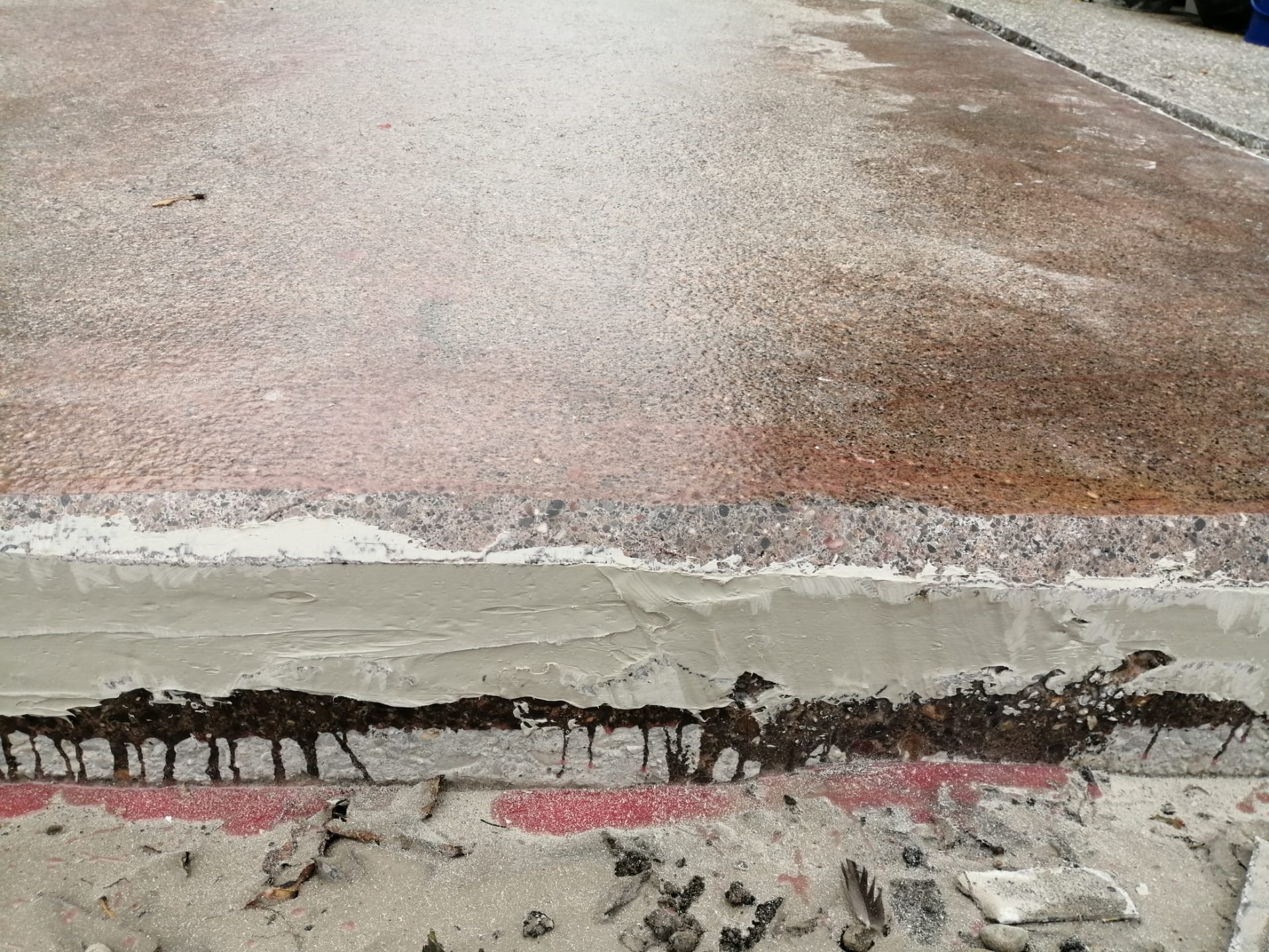 gespachtelte Betonränder