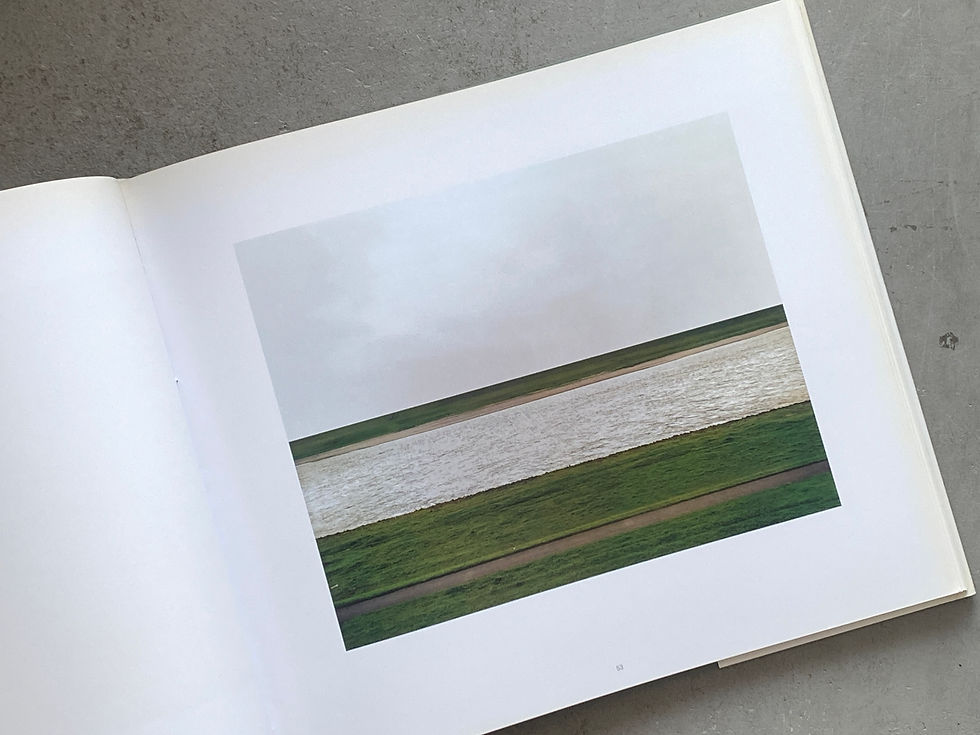 サムネイル： Photographs from 1984 to the Present / Andreas Gursky [ アンドレアス・グルスキー]