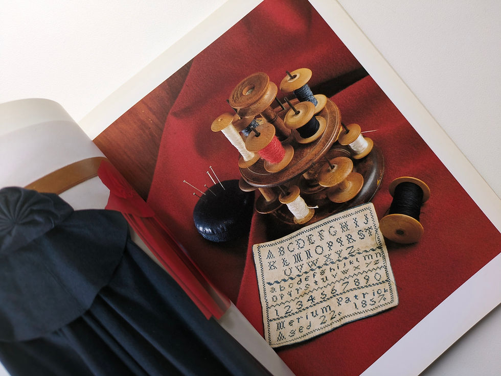 Thumbnail: シェーカー・デザイン  Shaker Design: Hancock Shaker Village Collection