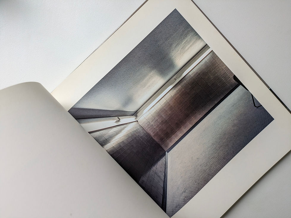 Thumbnail: Candida Hofer Photographie