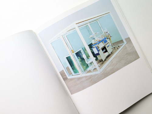 古書・古本 | Liebbooks |Beyond Belief / Damien Hirst