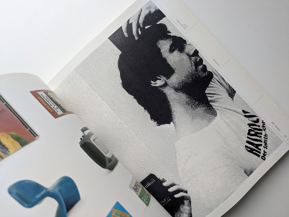 サムネイル： <<REWIND>>  FORWARD / OLAF NICOLAI