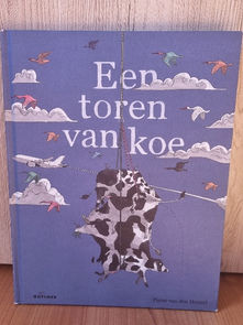 Een toren van koe van Pieter van den Heuvel