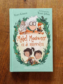 Mabel Mooiweer en de minipiraten van Noora Kunnas