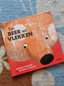Een beer met vlekken van Monique Bodegom
