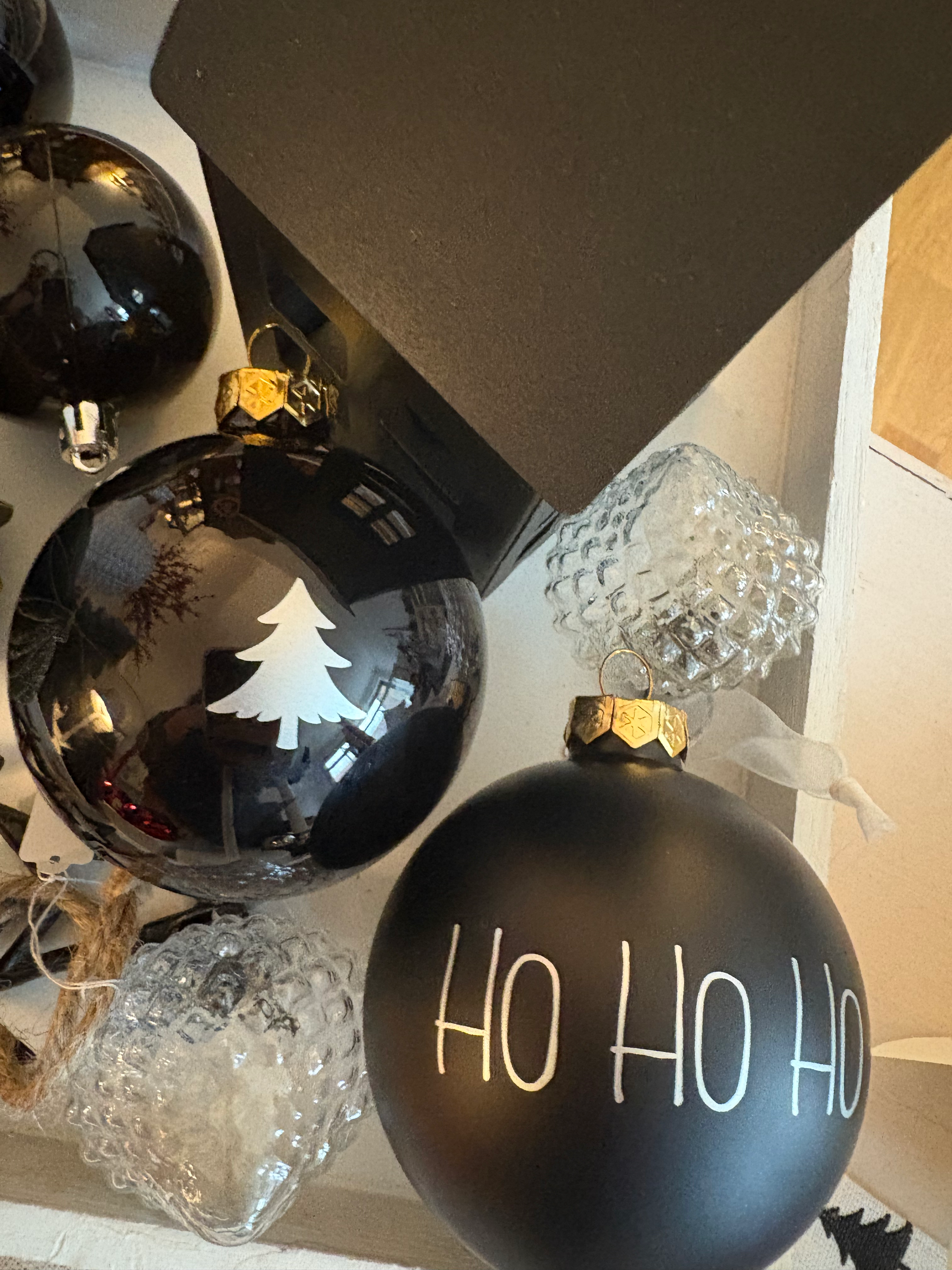personalisierte Weihnachtskugeln schwarz