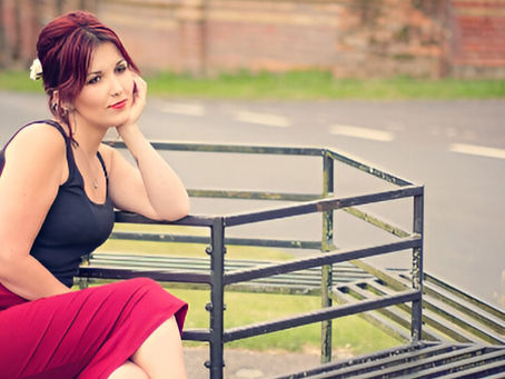 53 Self Confidence Quotes (For When You’re Dodging Mirrors in Tesco)