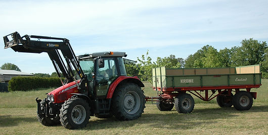 Traktor mit Rolle.JPG