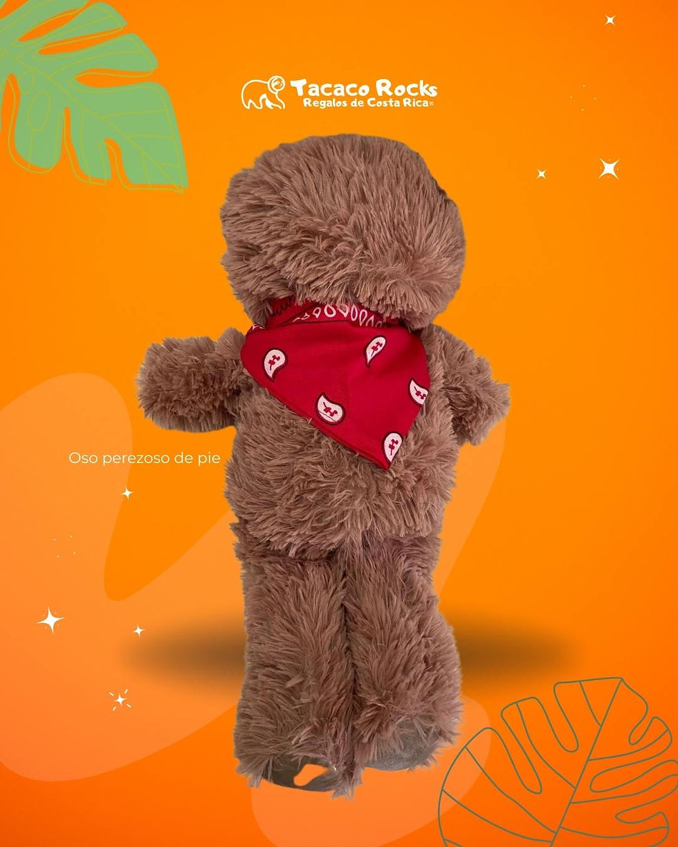 vista atras peluche-oso-perezoso-suave-42cm-pañuelo-rojo-tipico