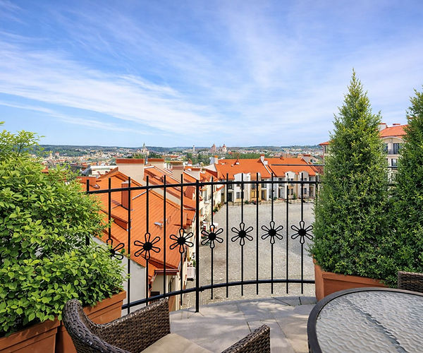 Panoraminiai apartamentai "Šaltinių namuose"