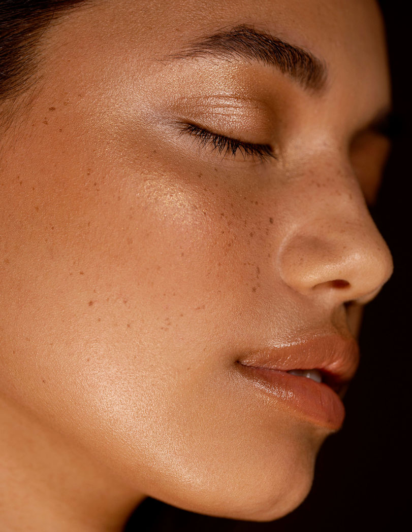 Glossier Makeup Artist Beauty Freckles photoshoot professional skin fashion 