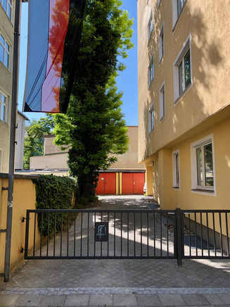Hauseinfahrt