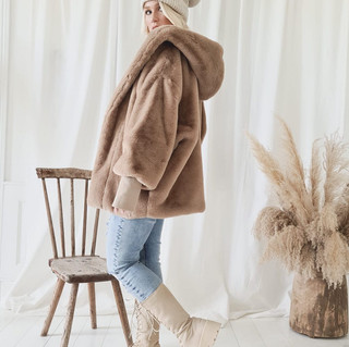 puffy_taupe8.jpeg