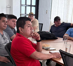 Imagen de WhatsApp 2025-10-11 a las 10.56_edited.jpg