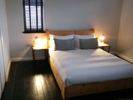 The bear hotel Bath