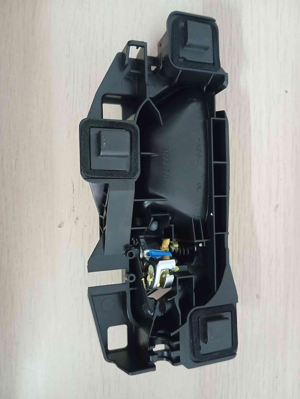 Miniatura: PEUGEOT 208 II (UB_, UP_, UW_, UJ_) [06.2019 - ...] Puxador Interior Porta Fr...