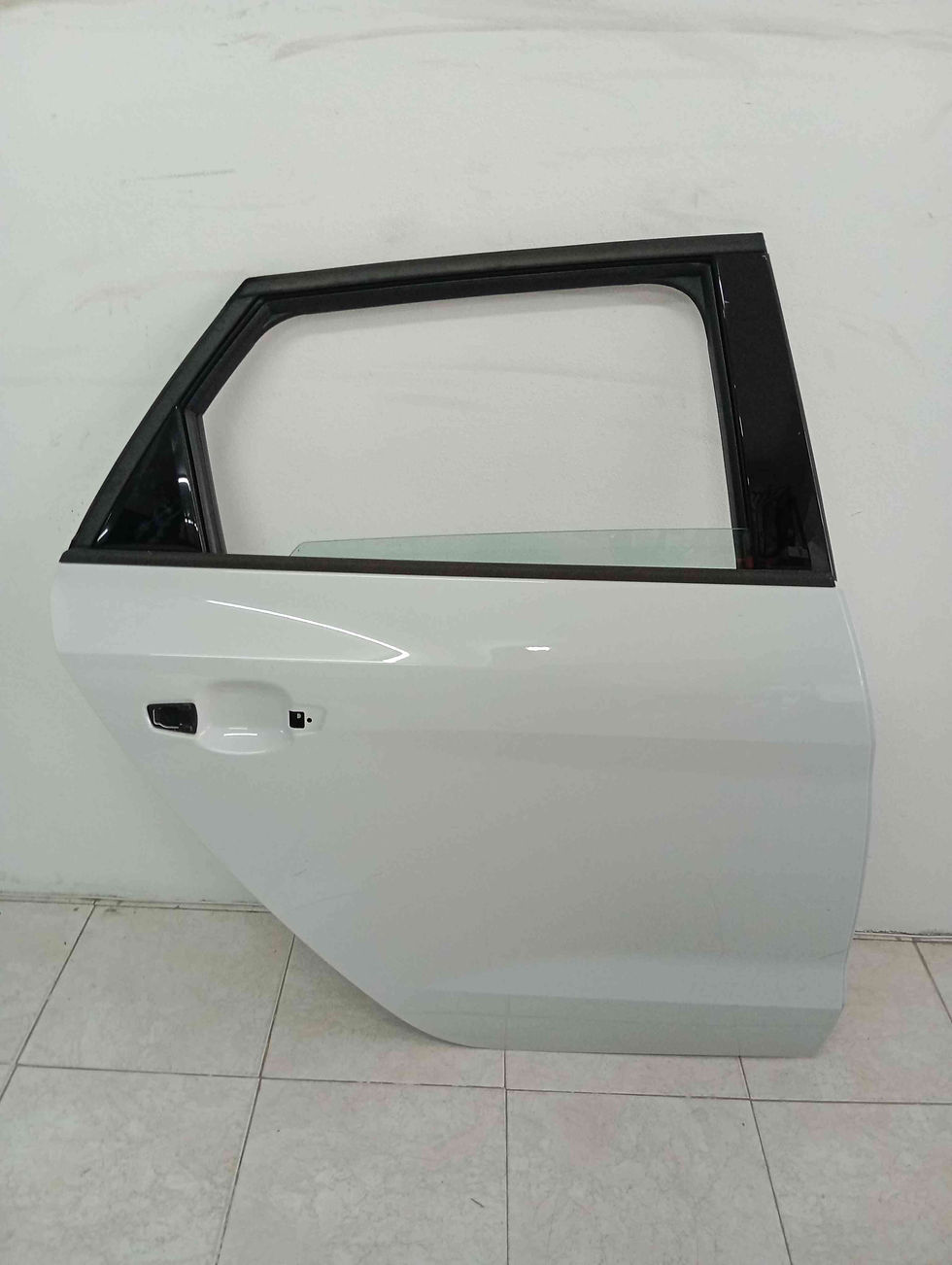 Miniatura: AUDI A1 Sportback (GBA) [07.2018 - ...] Porta Trás Direita  2022