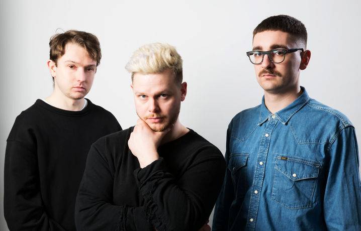 alt-J announce third studio album 'RELAXER' and new single '3WW'