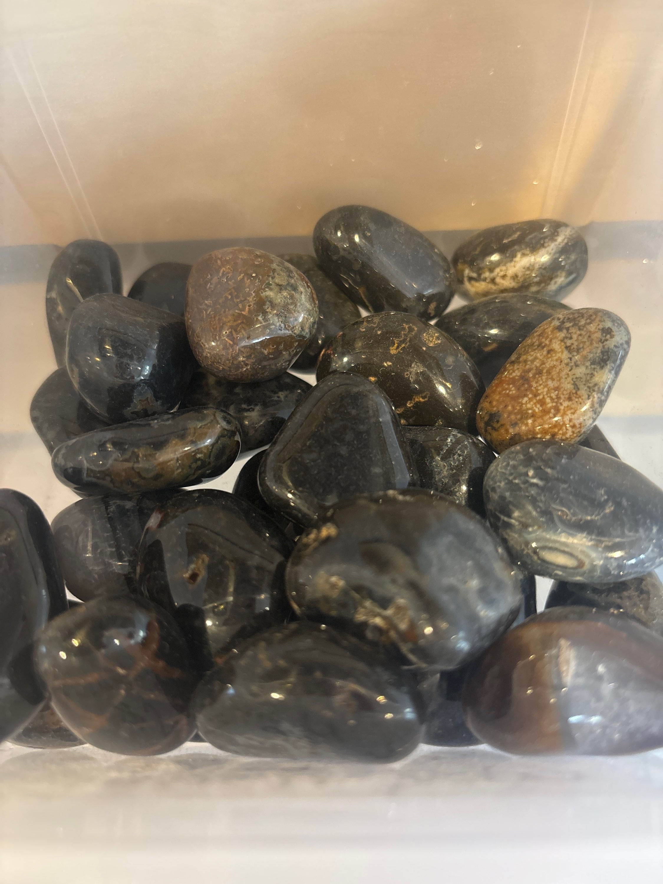 Crystal: Curucu Jasper tumbled