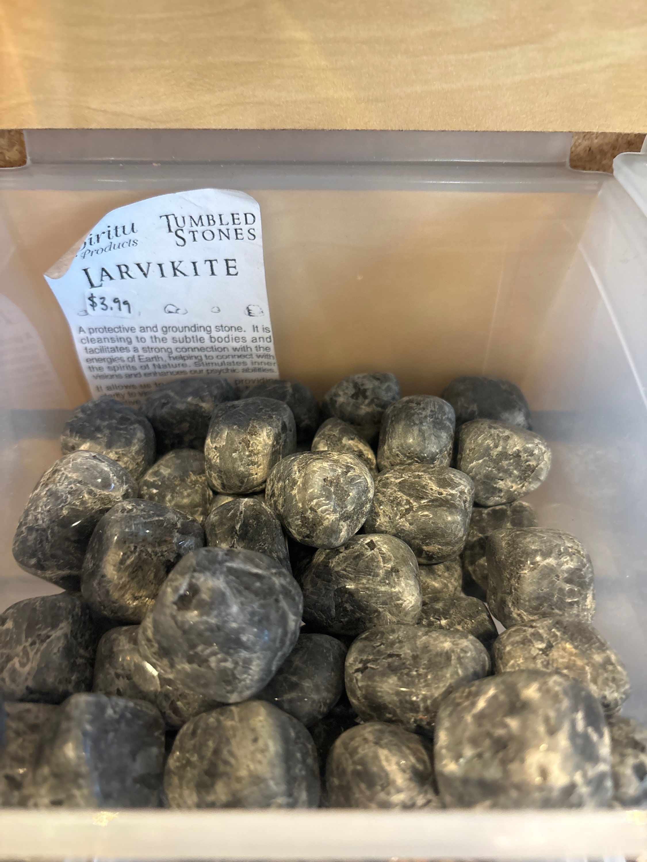 Crystal: Larvikite tumbled