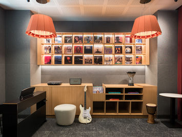 Inteior photography of Carnegie Mellon University Music room Doha Qatar