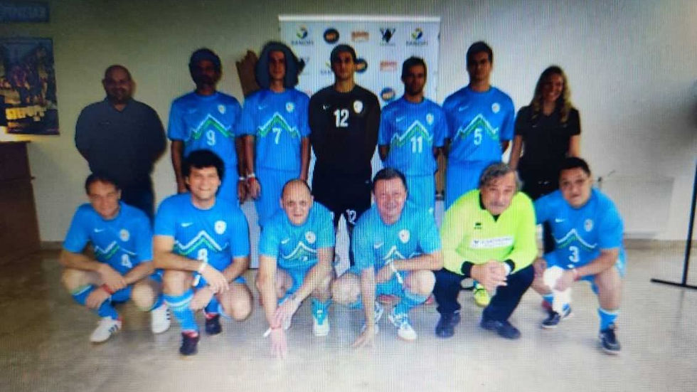 ekipa diabetikov Slovenije na mednarodnem turnirju diabetikov v malem nogometu